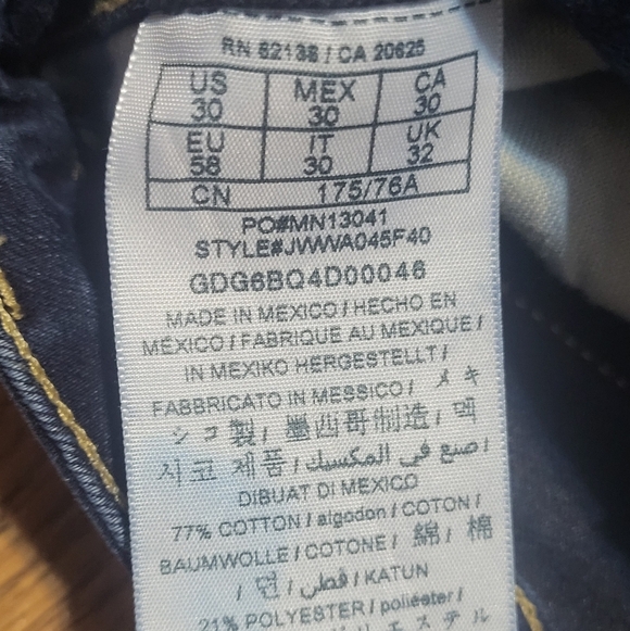 Guess Women’s Dark Blue Denim Jeans Size 30 Mid Rise Stretch Casual B84 - Picture 6 of 11